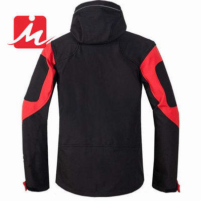 Dağ Açık Su Geçirmez Softshell Ceketler Erkekler Yürüyüş Kışlık Ceketler